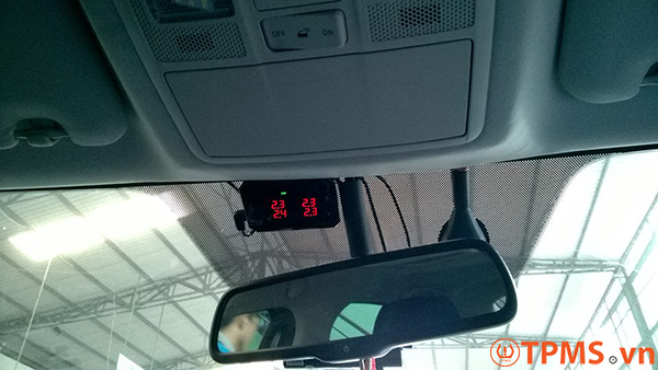 TPMS màn hình kim cương xe Mazda 6