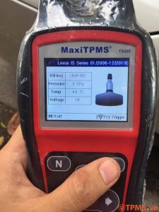 Lắp đặt và lập trình cảm biến áp suất lốp Lexus LS250 2010 - TPMS.vn