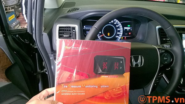 LAP-DAT-CAM-BIEN-AP-SUAT-LOP-HONDA-(16)
