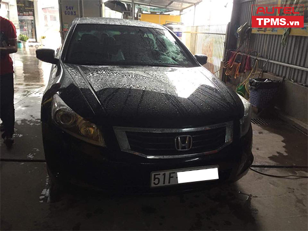 LAP-DAT-CAM-BIEN-AP-SUAT-LOP-HONDA-ACCORD-2008-(4)